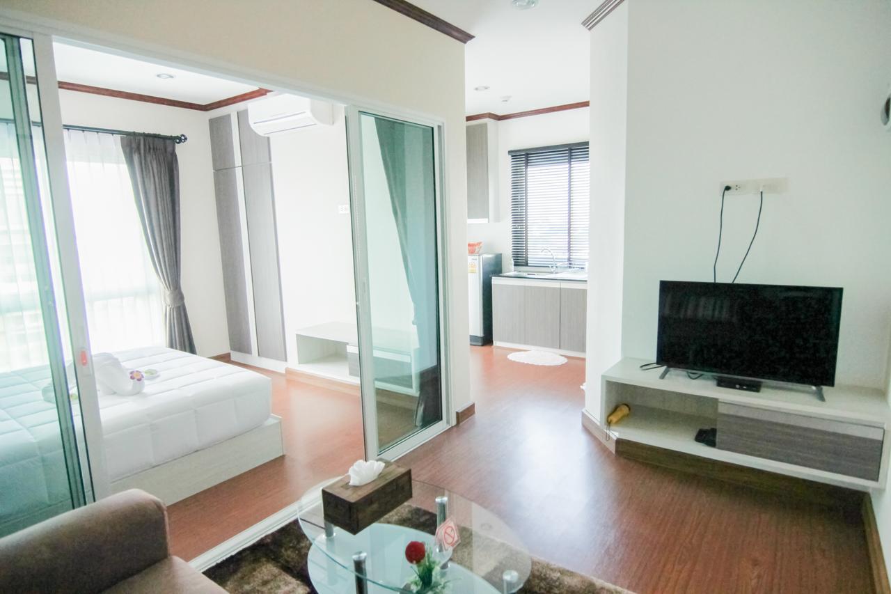 Tada Condotel Buriram Exterior photo