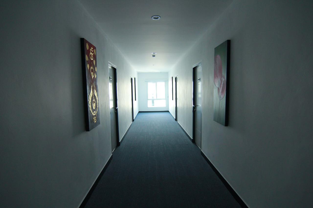 Tada Condotel Buriram Exterior photo